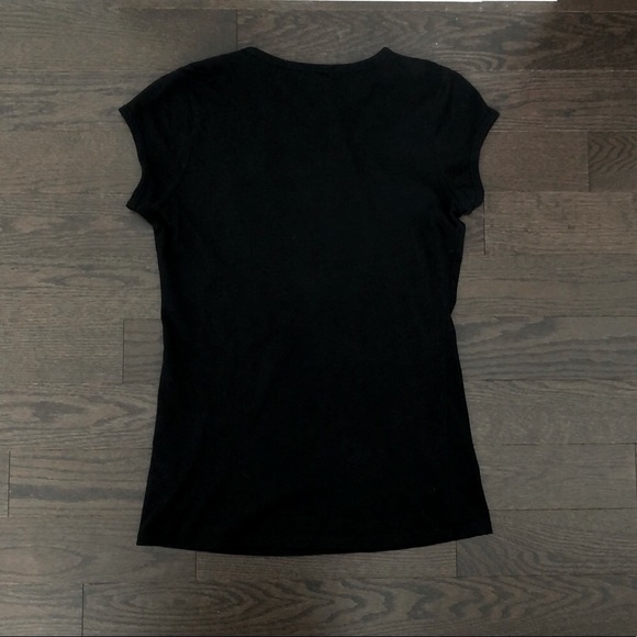 Black Guess T-Shirt - Picture 2 of 3